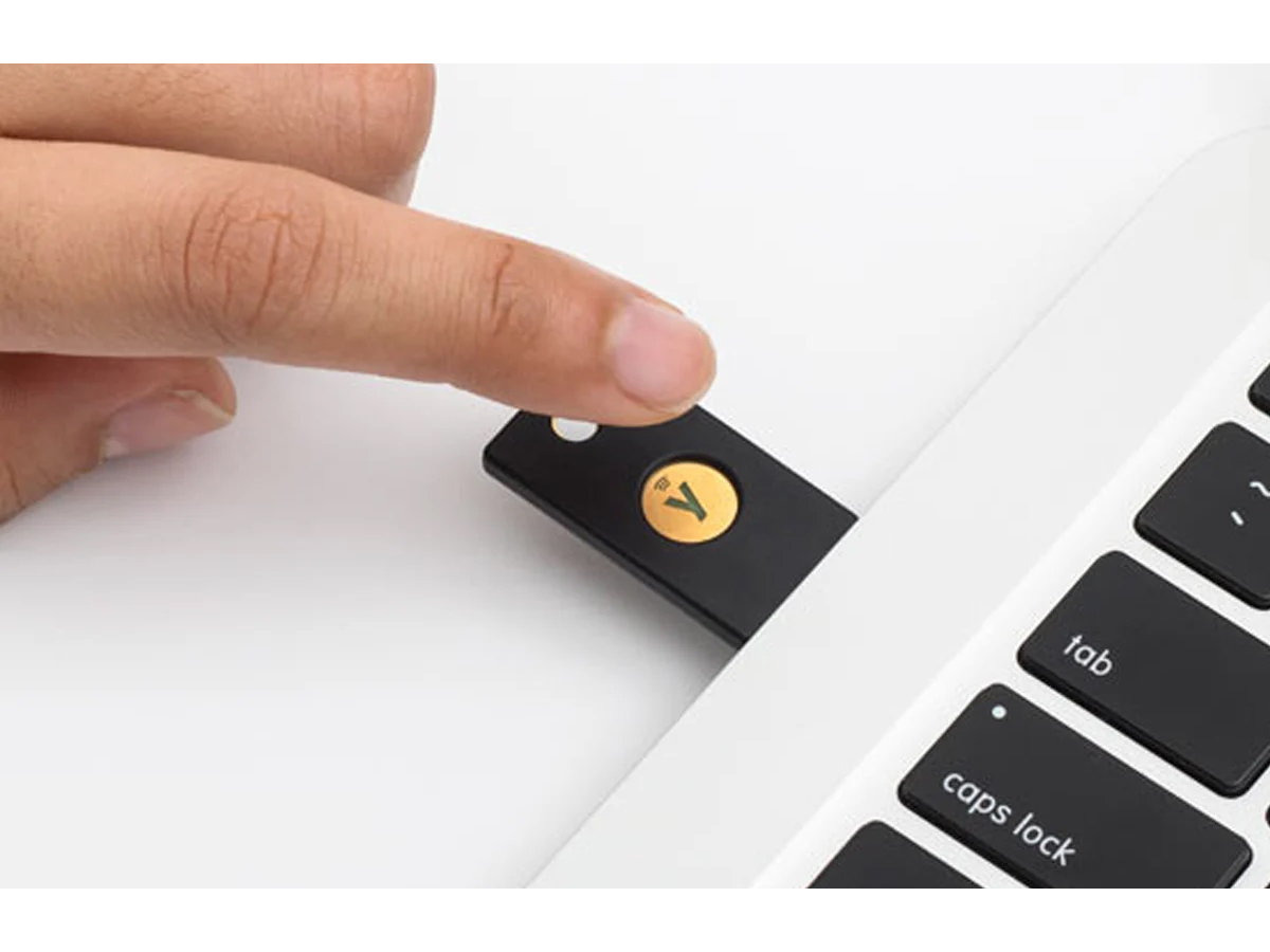 Yubico YubiKey 5 NFC