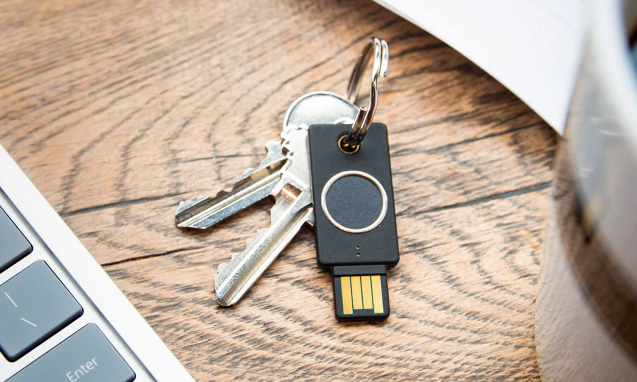 Yubico YubiKey BIO (FIDO Edition)